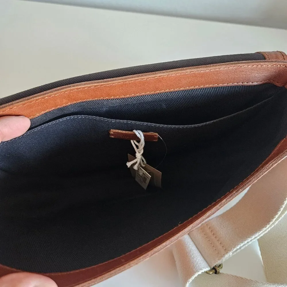 NWT Madewell The Transport Flap Shoulder Bag Leather in English Saddle Crossbody - Picture 11 of 11